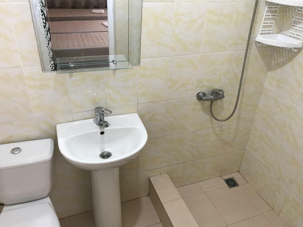 Ainar Hotel Gagra Esterno foto
